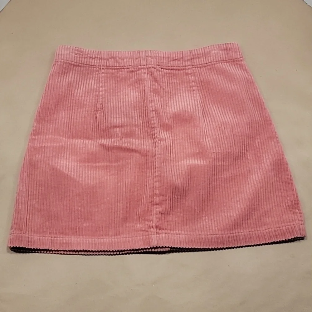 Forever 21, Size S, Mauve Corduroy Button Down Mini Skirt, EUC - Picture 6 of 8